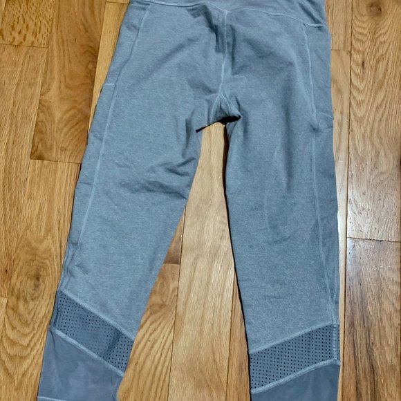 Athleta Leggings NWOT - Picture 2 of 4
